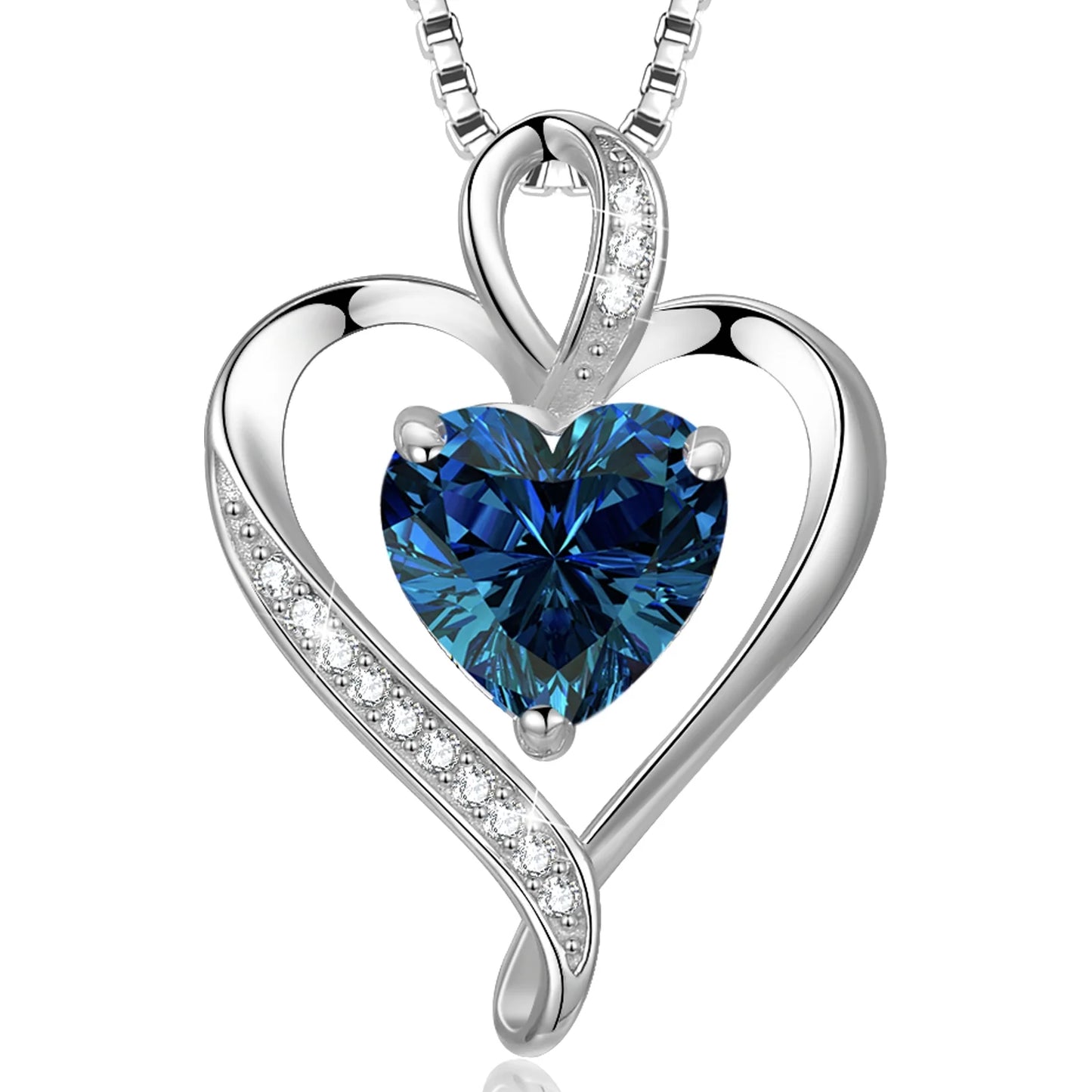 Women's Heart Pendant Necklaces