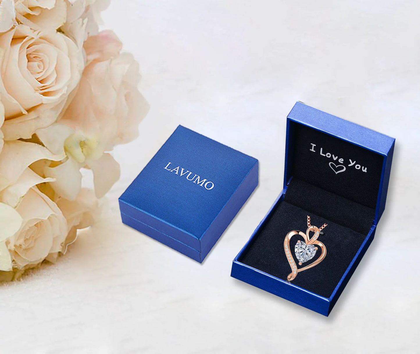 Women's Heart Pendant Necklaces